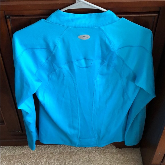 Under Armour - Picture 2 of 3